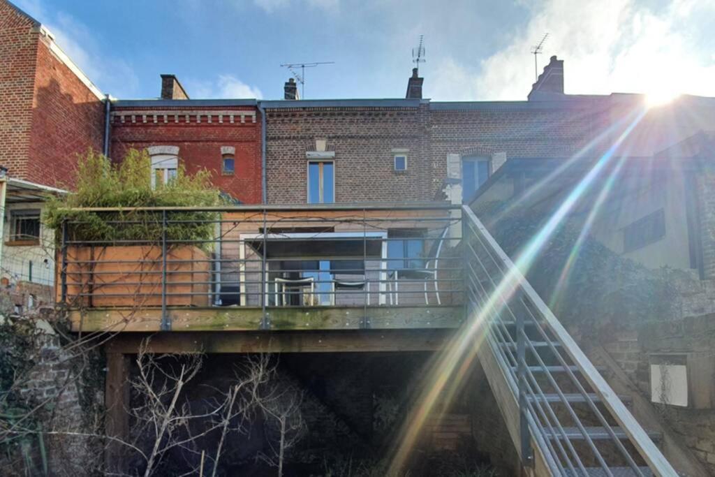 Maison Famille-Confort-Terrasse Jardin-Vue Cathedrale Амиен Екстериор снимка
